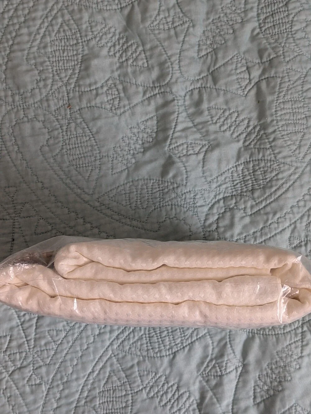 NWT Cream/Off White Woven Shower Curtain With 12 Hooks